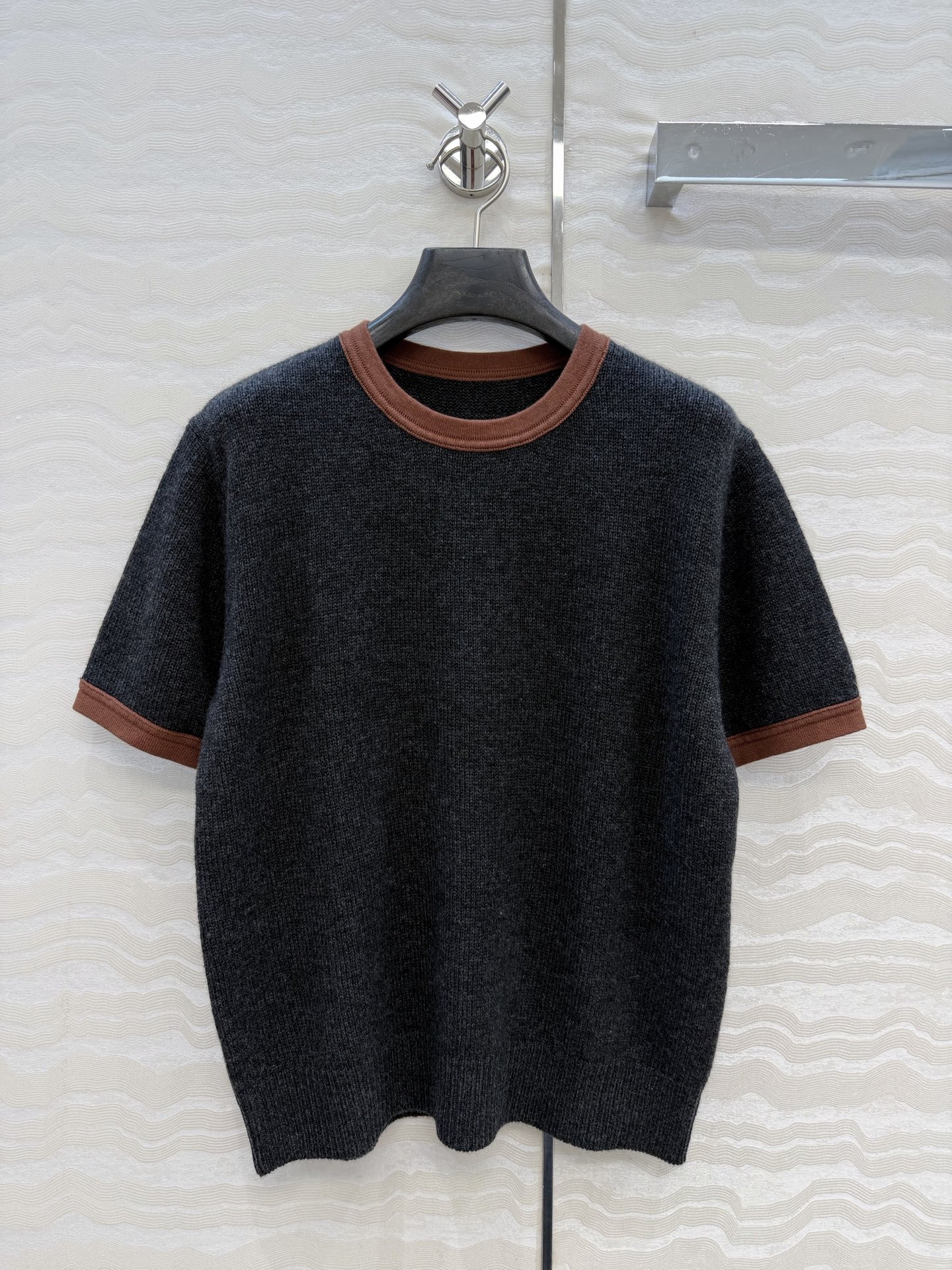 PRADA 프라다 캐시미어 배색 링거 반팔 니트 의류