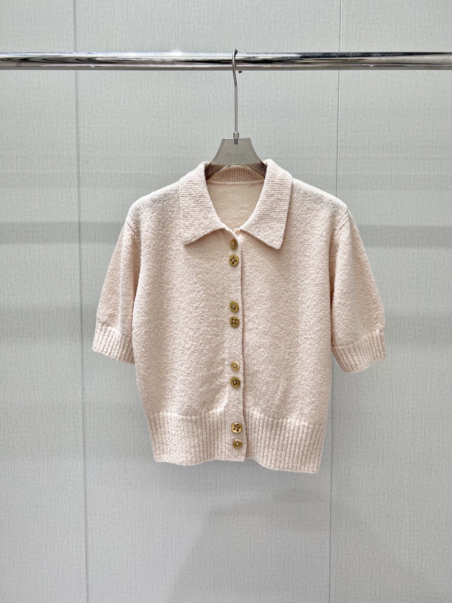 LV 루이비통(Louis Vuitton) POLO 카라 반팔 가디건 의류