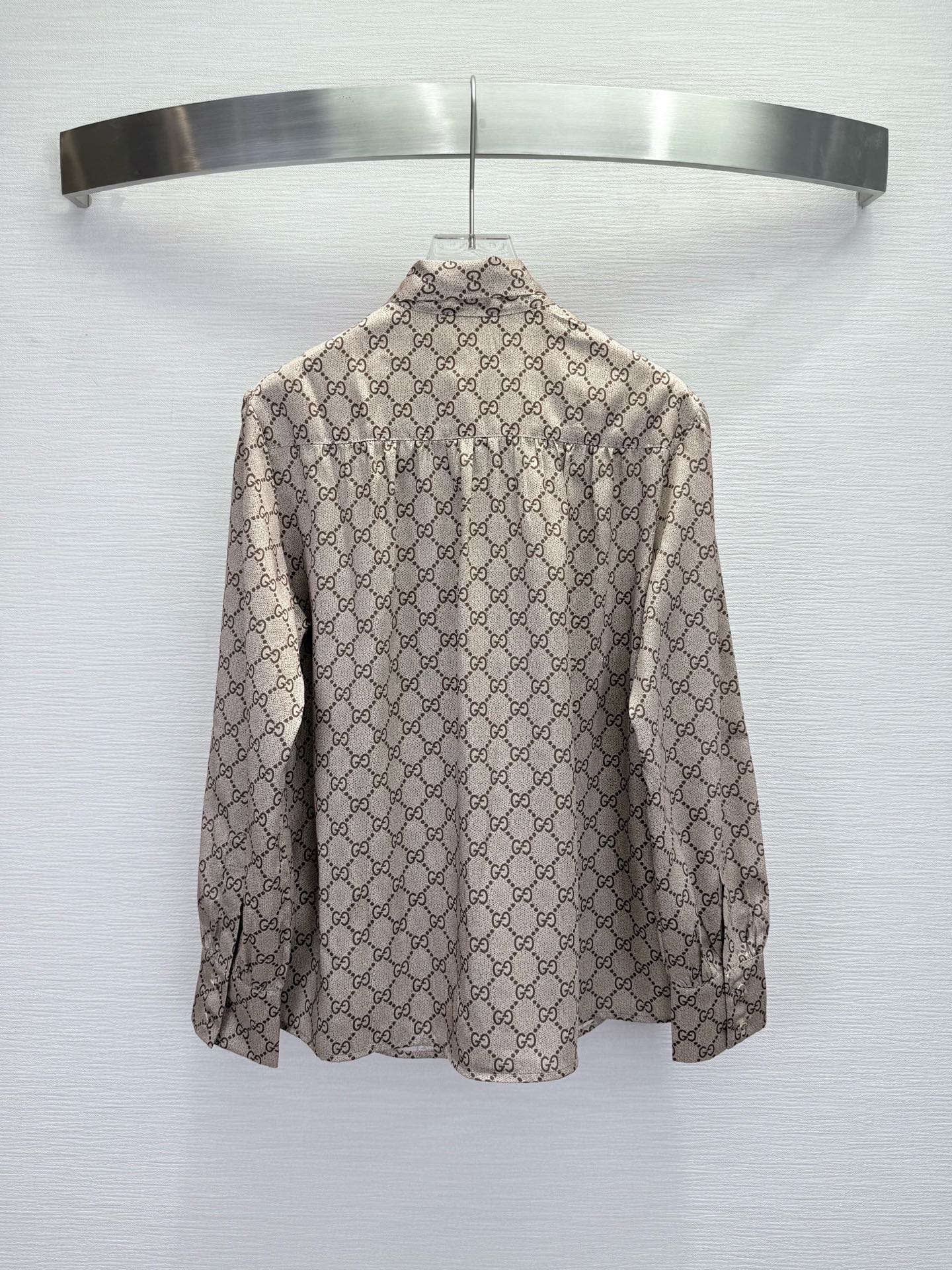 구찌(Gucci) 더블 G 로고 타이 실크 셔츠 블라우스 의류