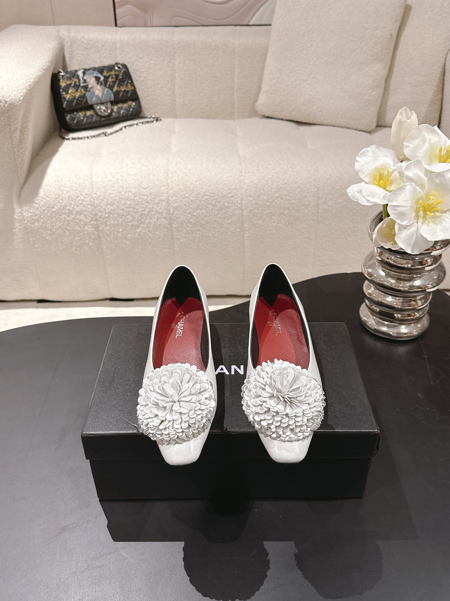 Chanel 26X 샤넬 크리스마스 한정 트윈 플라워 플랫 슈즈 신발