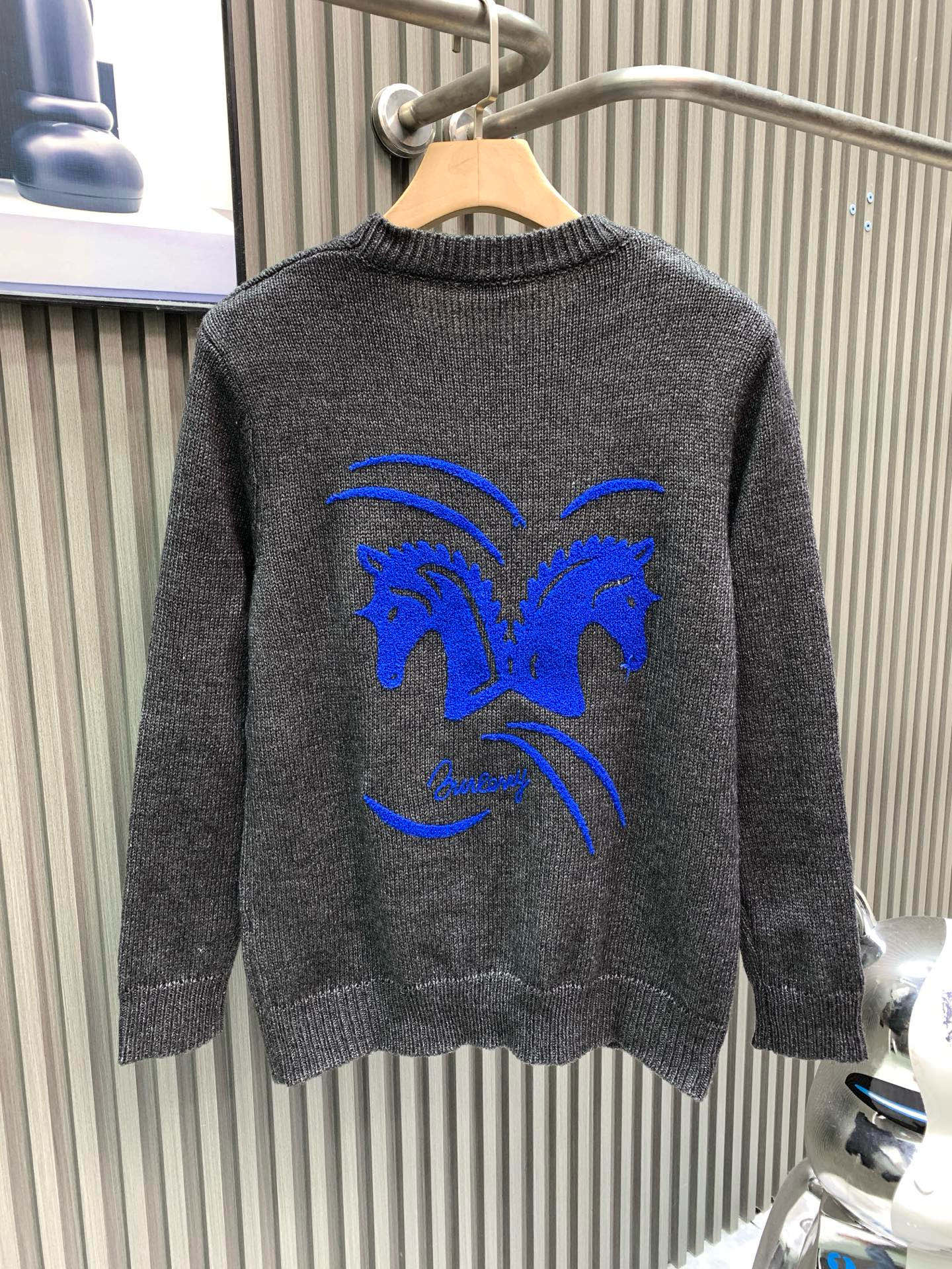 버버리(BURBERRY) 로고 자수 울 니트 의류