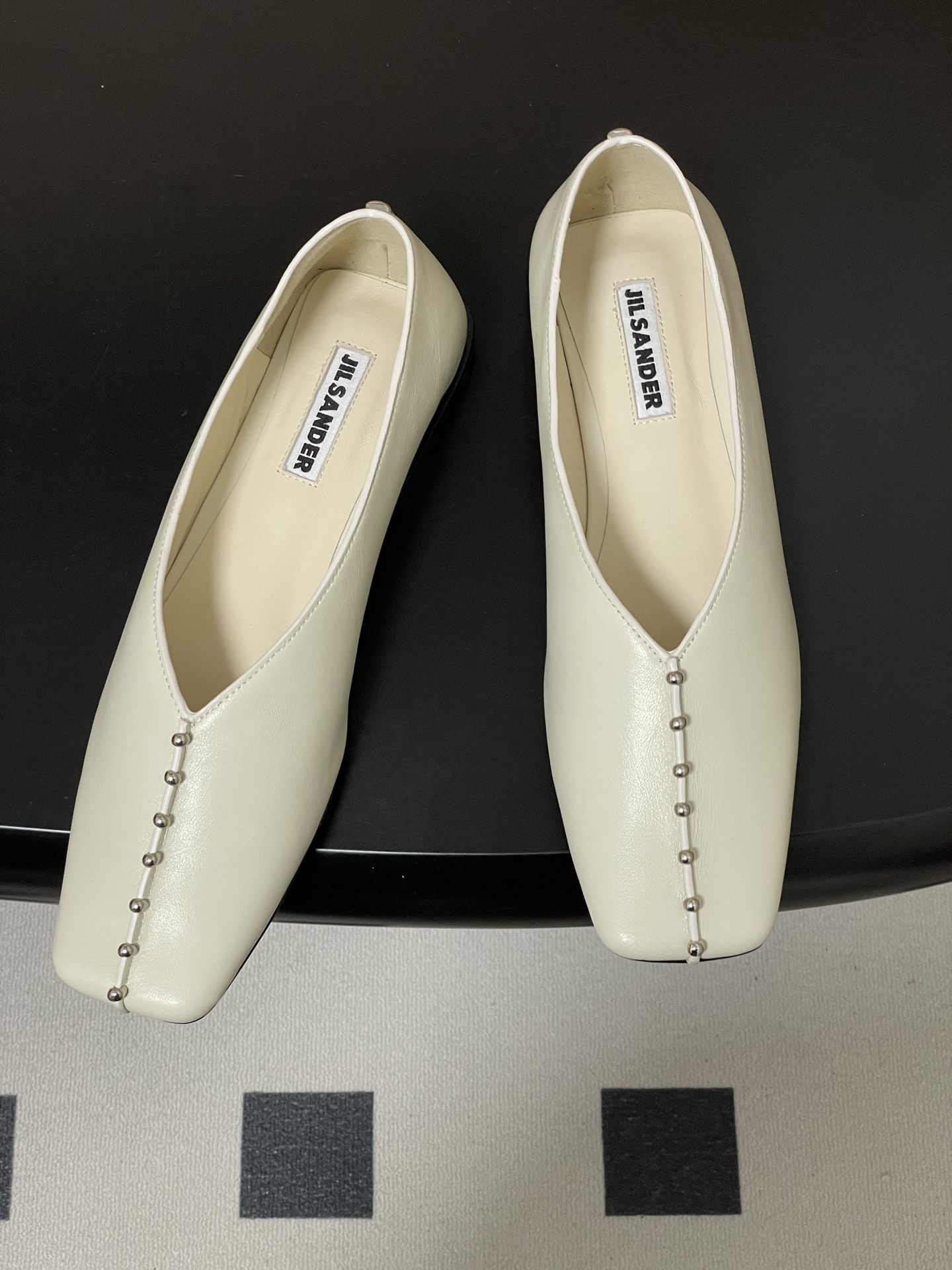 질 샌더(Jil Sander) 스터드 스퀘어토 메리제인 단화 플랫 슈즈 신발