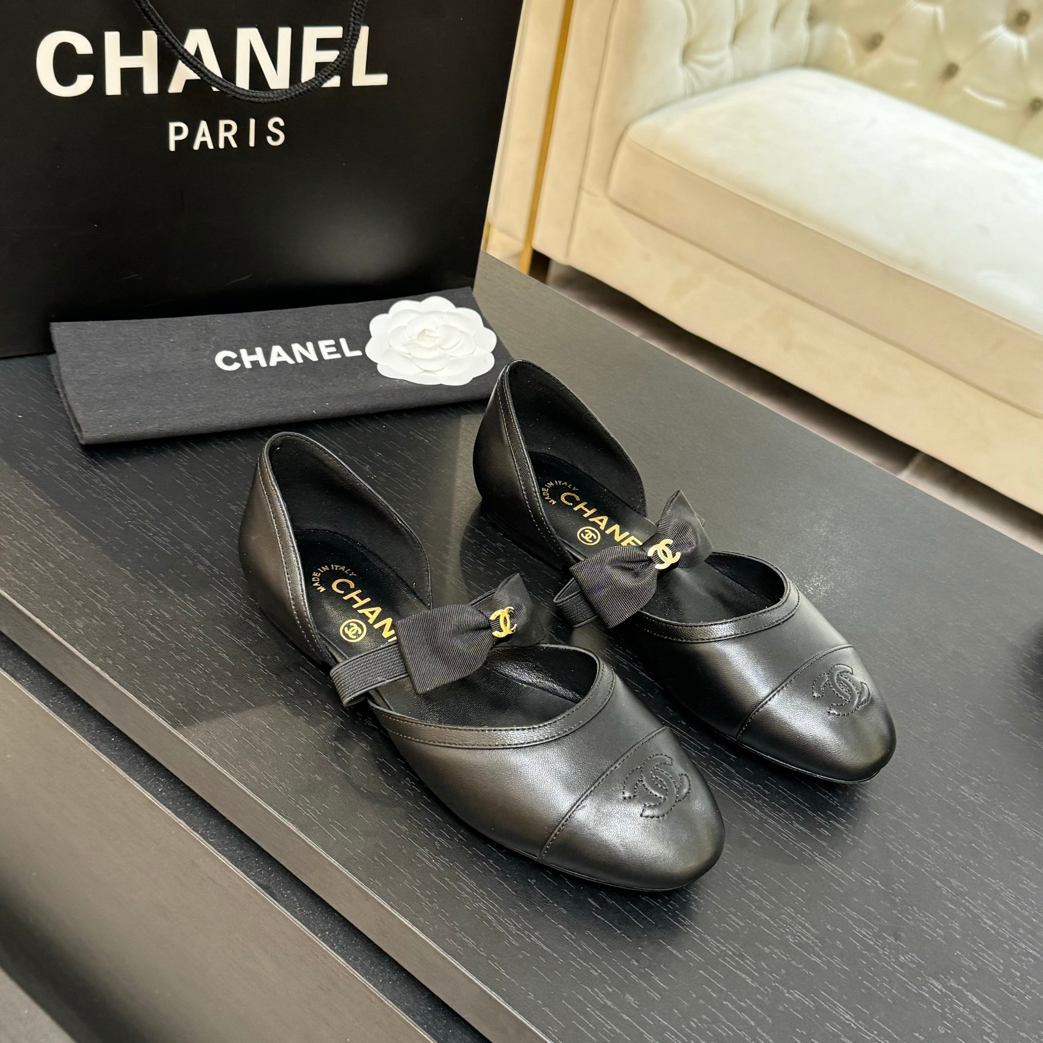 샤넬(Chanel) 리본 플랫 슈즈 단화 신발