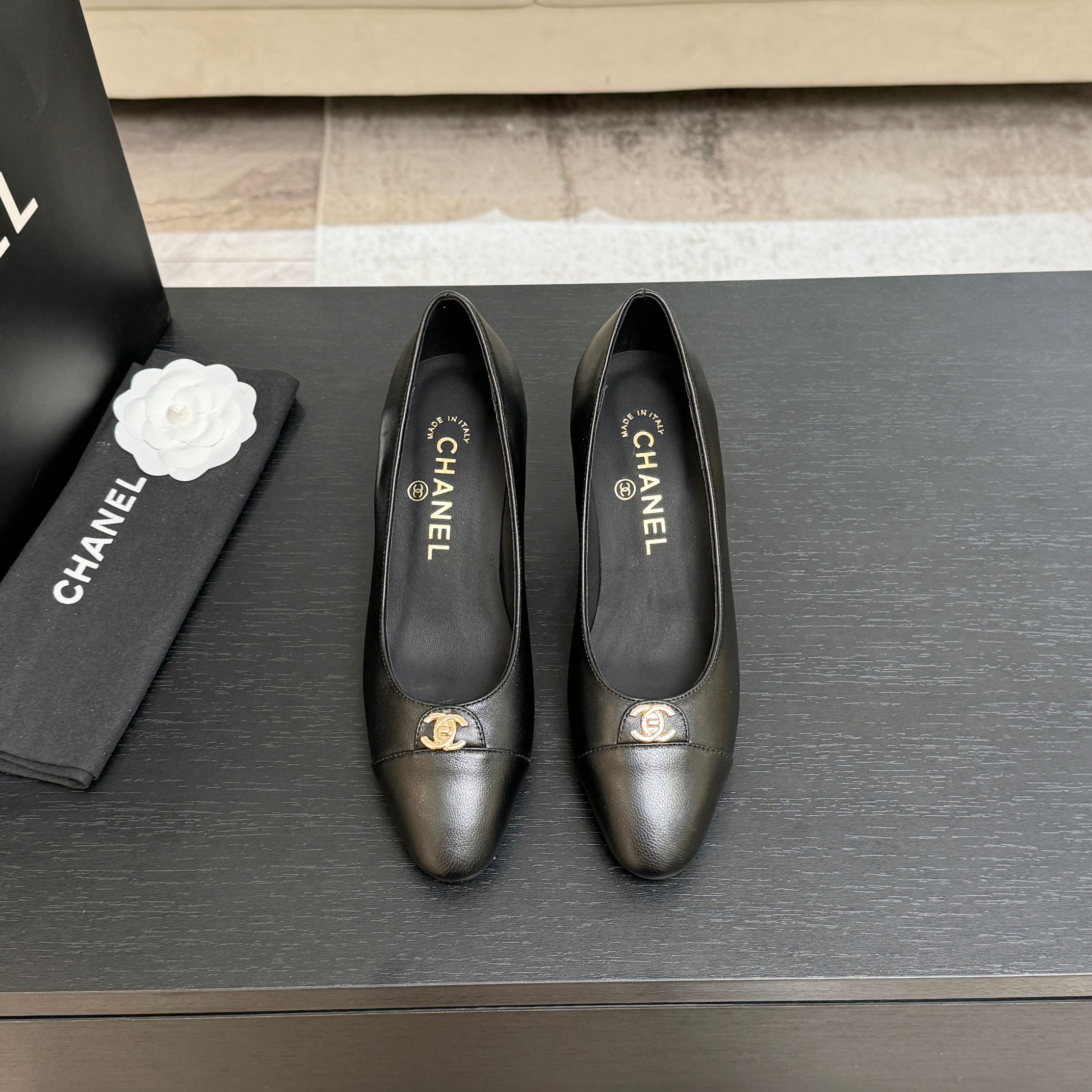 샤넬(Chanel) 뉴 시즌 더블C 배색 슬링백 힐 구두 신발 6.5cm