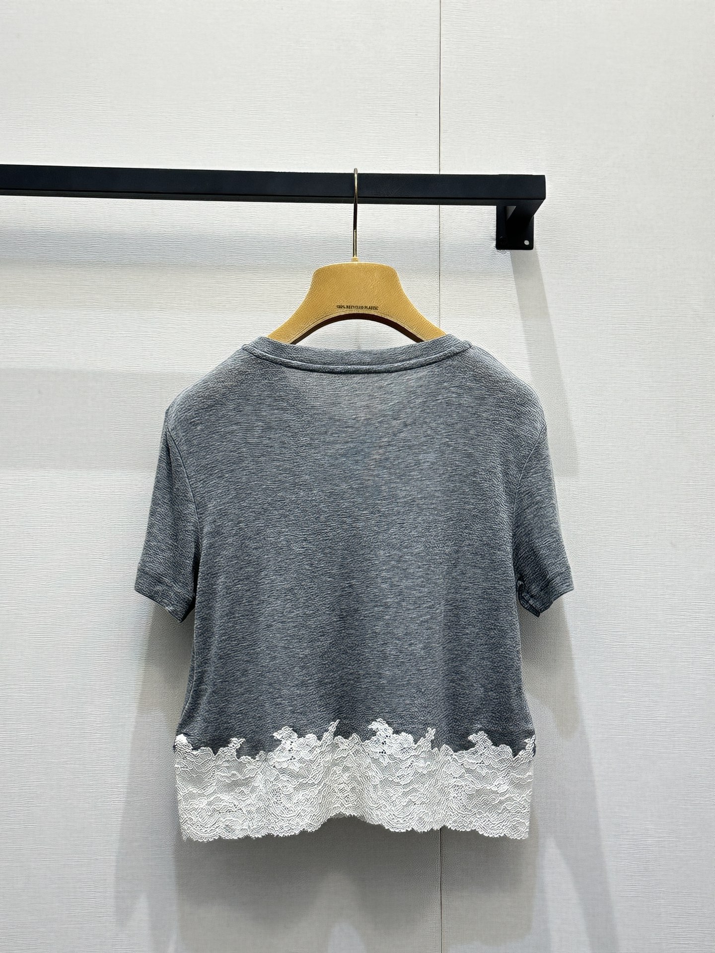 미우미우(MIU MIU) 레이스 배색 반팔 티셔츠 의류