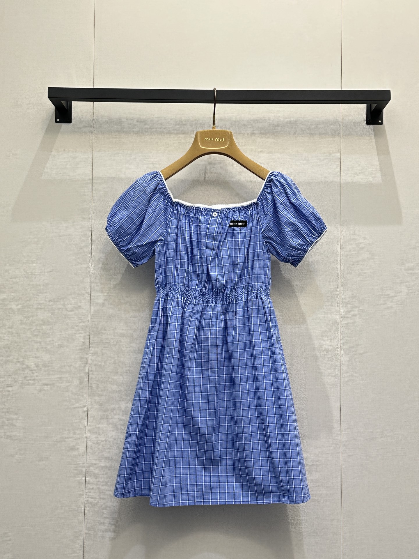 미우미우(MIU MIU) 블루 체크 오프숄더 원피스 의류