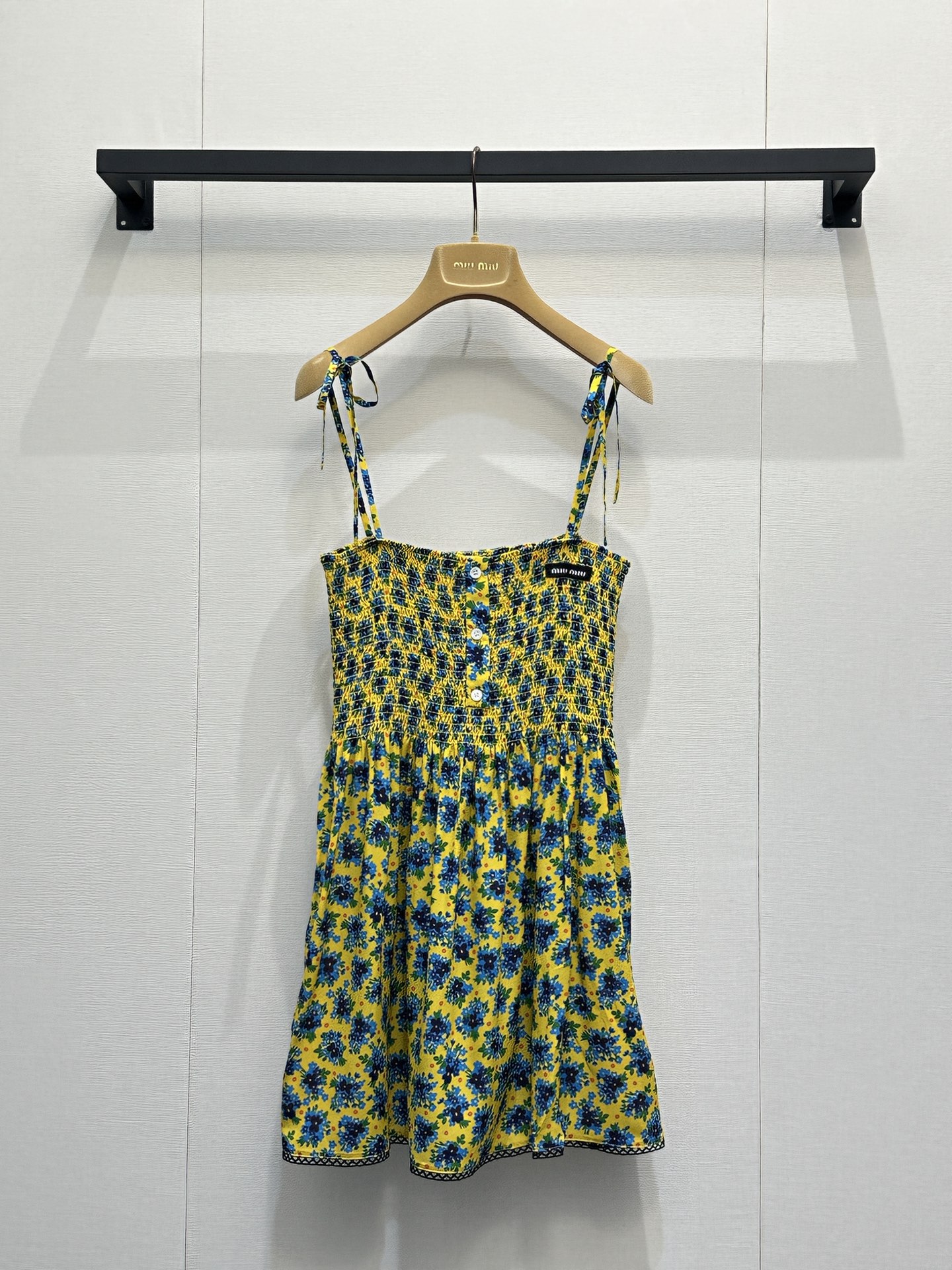 미우미우(MIU MIU) 플로럴 실크 슬리브리스 원피스 의류