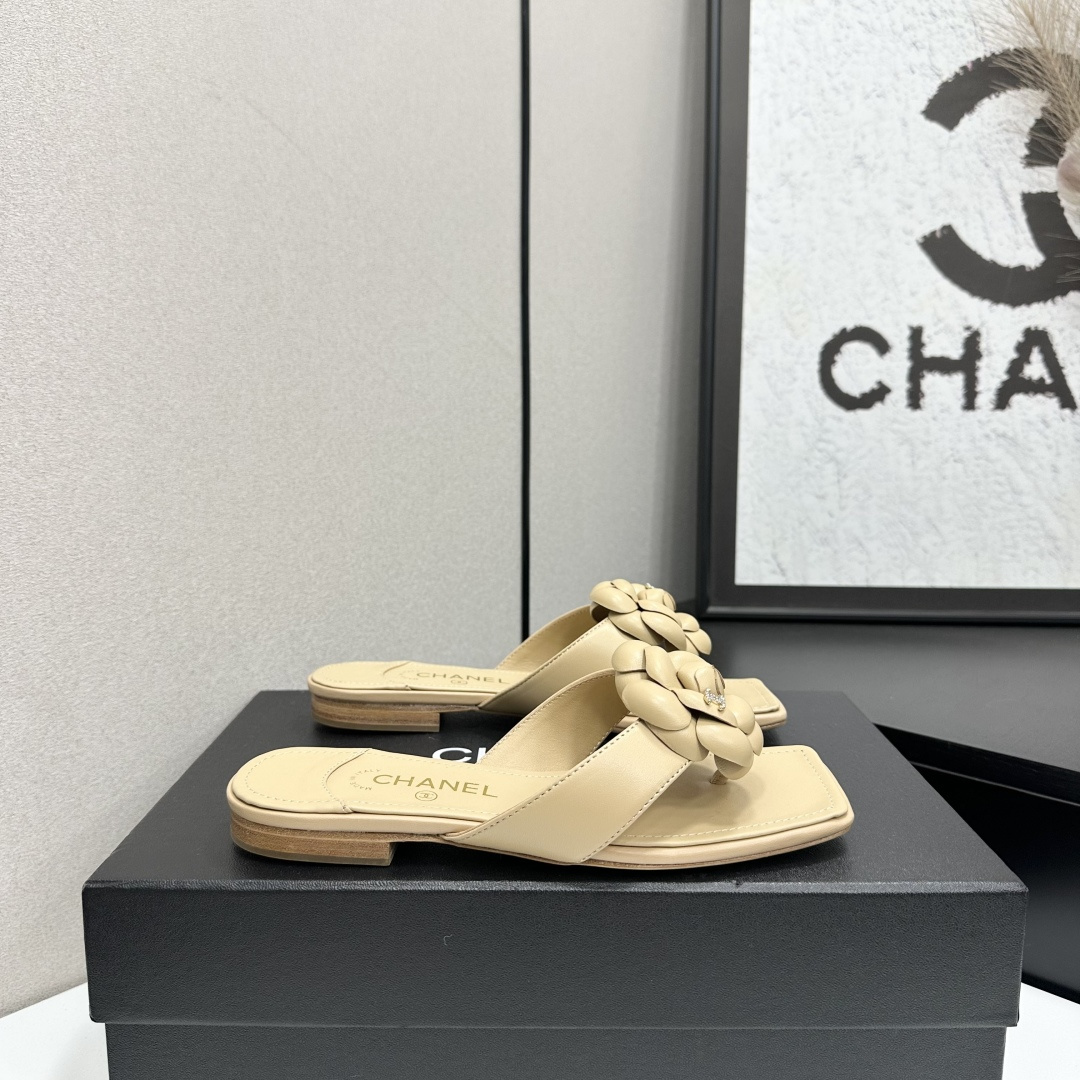 샤넬(CHANEL) 까멜리아 플랫 스퀘어토 슬리퍼 신발