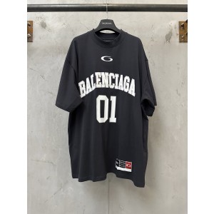 발렌시아가(Balenciaga) 농구 로고 반팔 티셔츠 상의 의류
