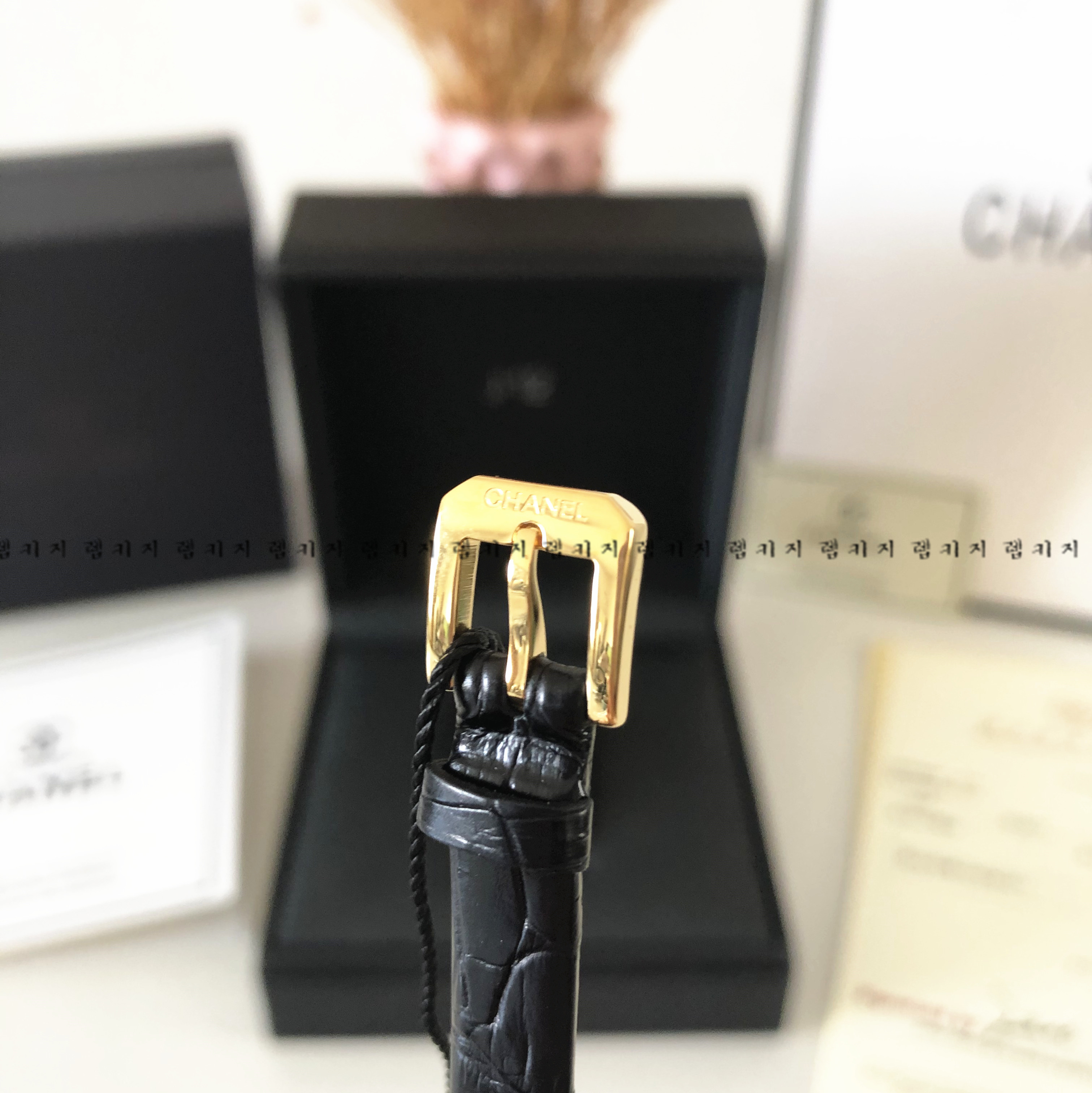 샤넬 프리미에르 브라운 큐빅 골드 금장 가죽시계