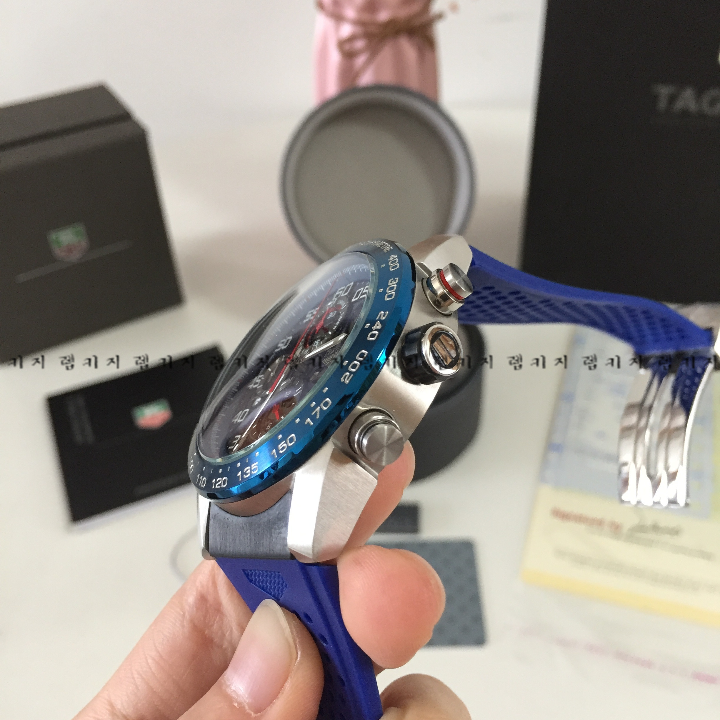 태그호이어 까레라 칼리버 호이어 01 우레탄시계