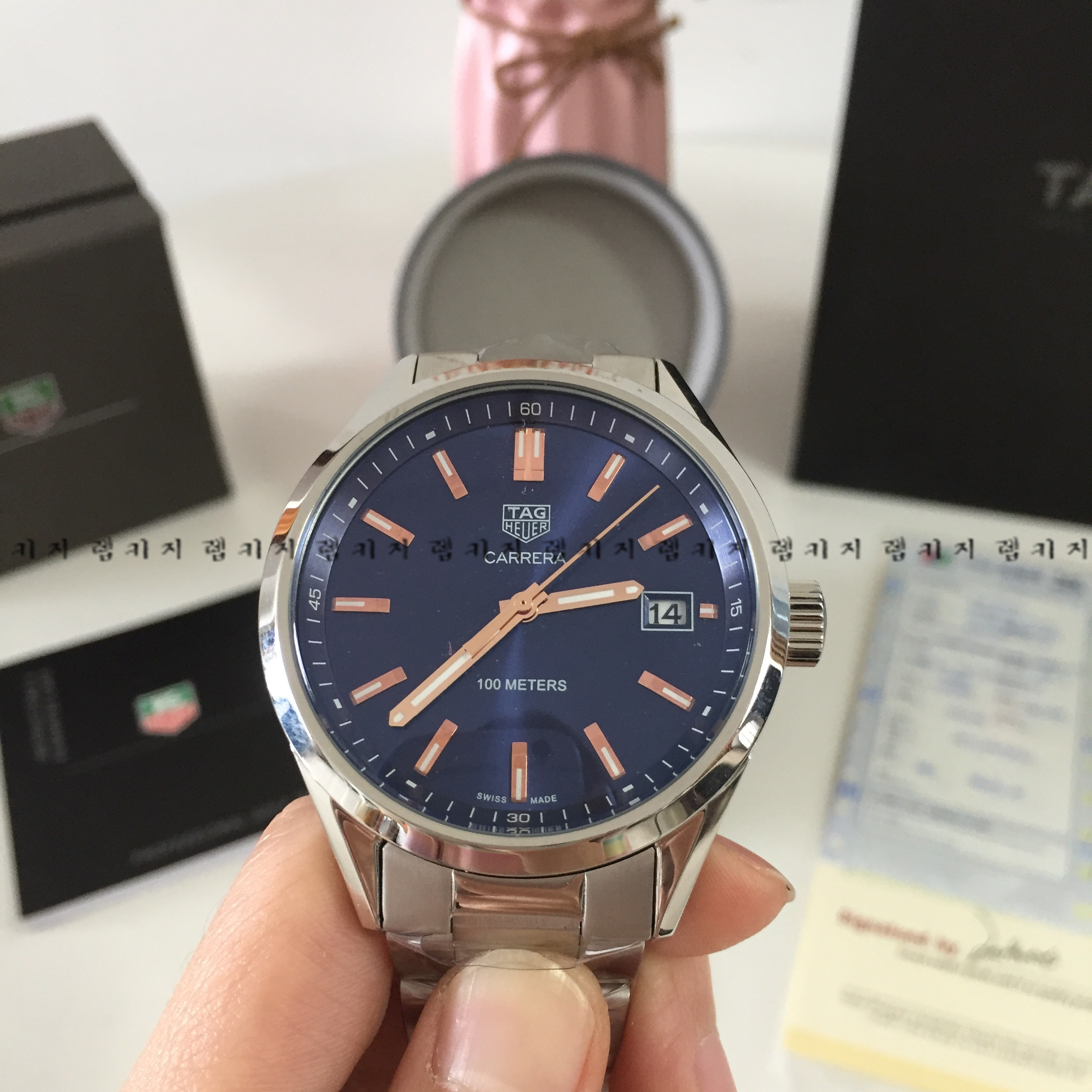 태그호이어 까레라 100 은장 메탈시계