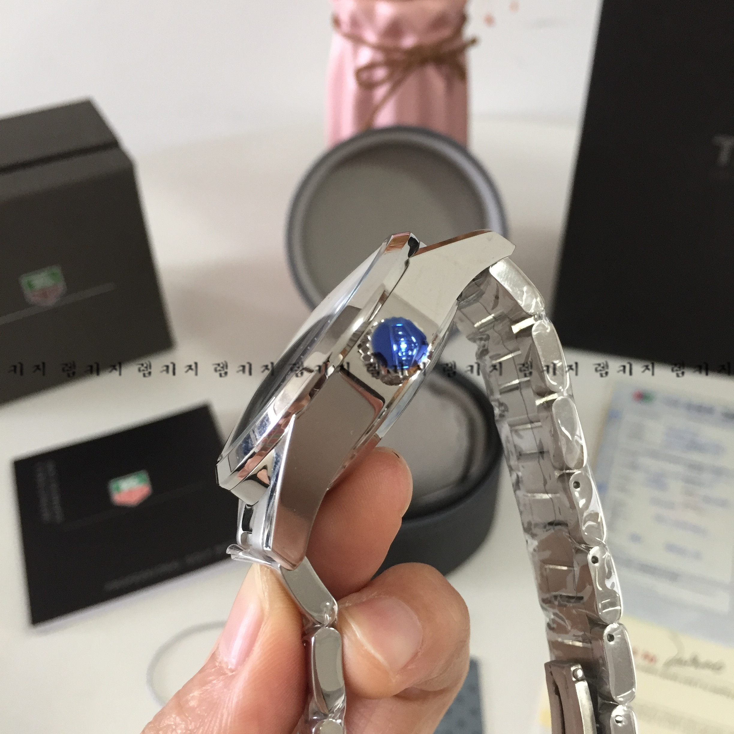 태그호이어 까레라 100 은장 메탈시계