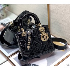 디올 울트라 매트 까나쥬 페이던트 ABCDior 레이디백