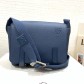 로에베 밀리터리 소프트 카프스킨 블루 메신저백