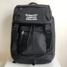 버버리 런던 잉글랜드 로고 프린트 에코닐 백팩