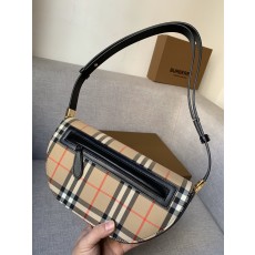 버버리 올림피아 백