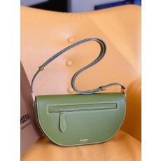 버버리 올림피아 백