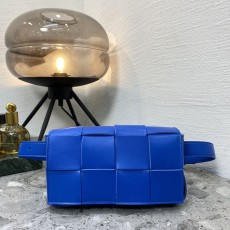 보테가 Cassette Bag