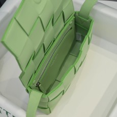 보테가베네타 카세트백