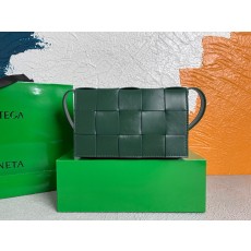 보테가베네타 카세트백