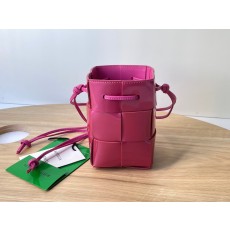 보테가베네타 카세트