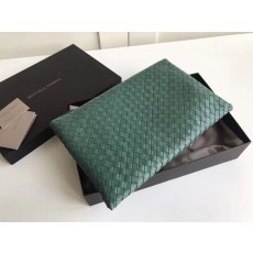 보테가베네타 클러치