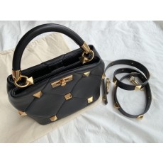 발렌티노 숄더백