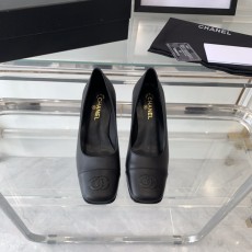 샤넬 여성 미들힐