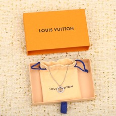 루이비통 목걸이