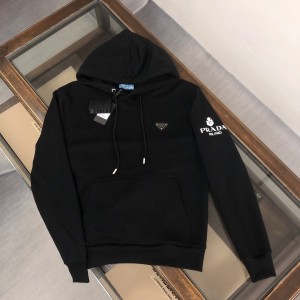 프라다 후드티셔츠 남녀공용 2가지 색상