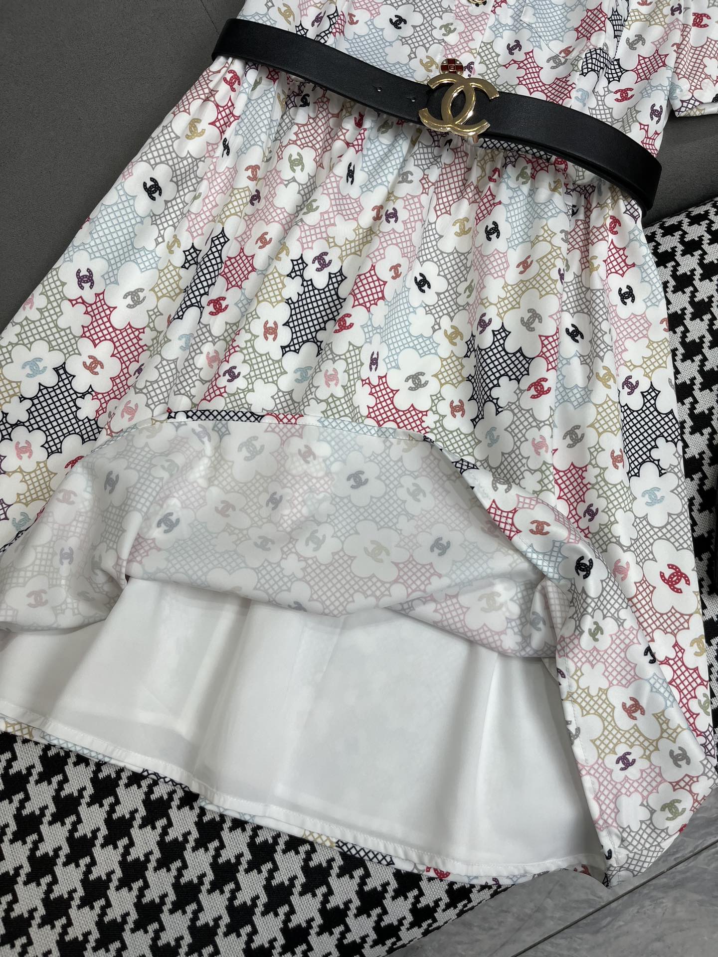 bb7554ff8f619b95a31be0e1ee91b750_1713261764_125.jpg bb7554ff8f619b95a31be0e1ee91b750_1713261764_125.jpg