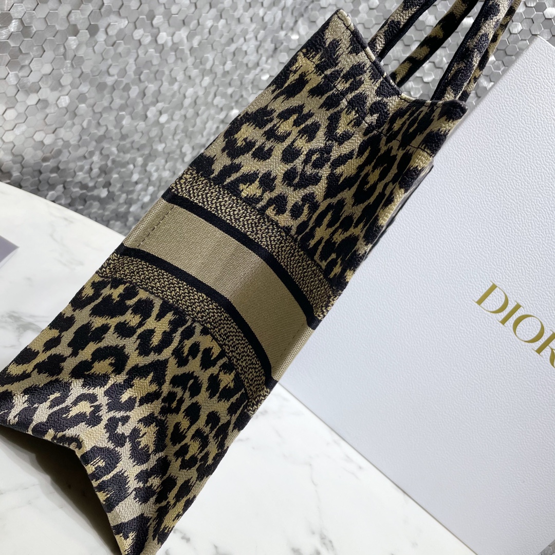 a95c0477e3034f0f90b228a7bae9d114_1716377341_0899.jpg a95c0477e3034f0f90b228a7bae9d114_1716377341_0899_1716377366_1716377477.jpg