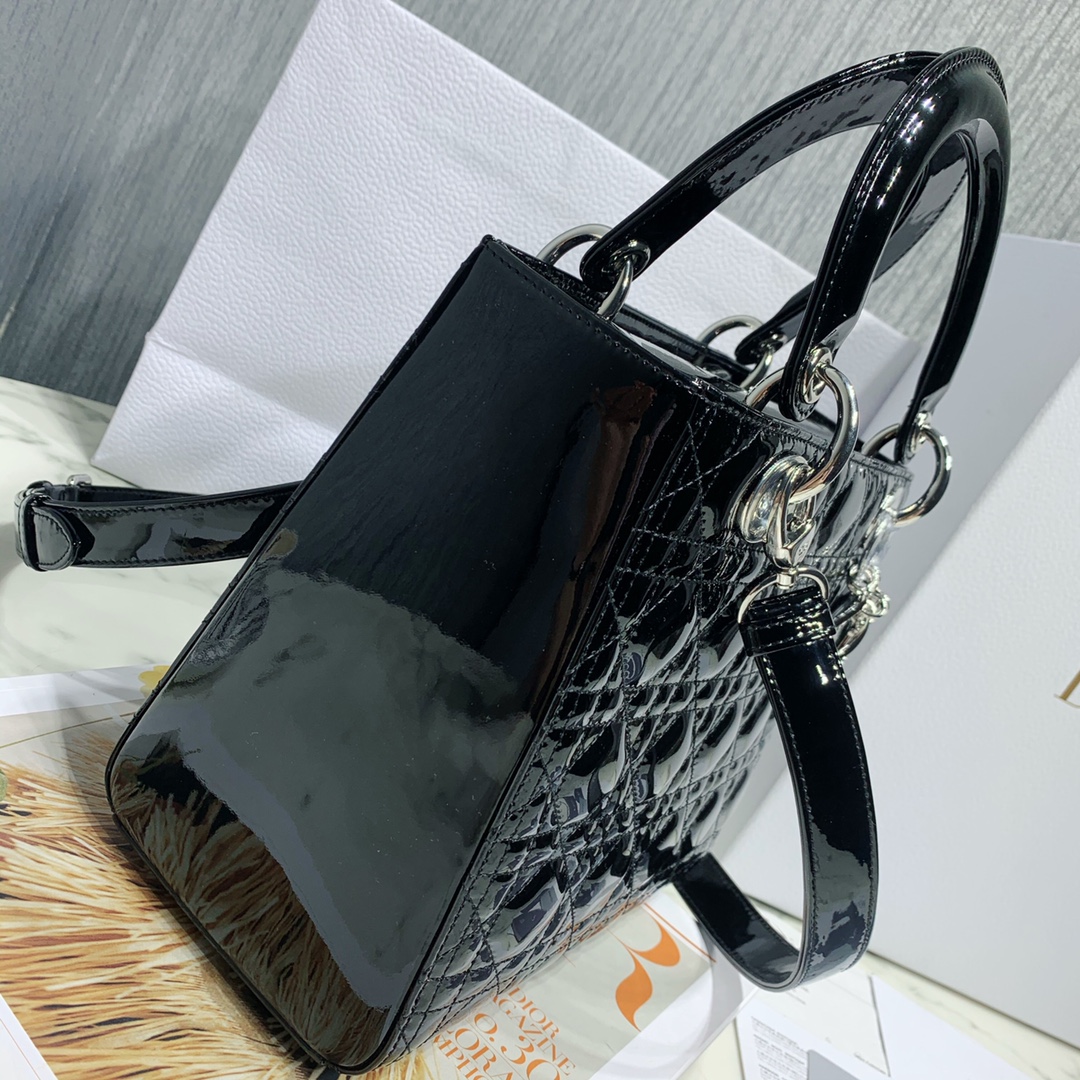 eb0e14000ed02b8bef5918613d902a74_1716819183_9065.jpg eb0e14000ed02b8bef5918613d902a74_1716819183_9065_1716819218.jpg