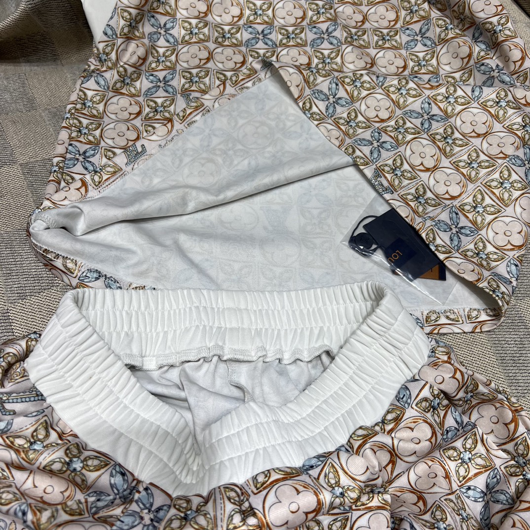 6dcfe43d1ae8bb4679f42968c0909a33_1718643171_2004.jpg 6dcfe43d1ae8bb4679f42968c0909a33_1718643171_2004.jpg