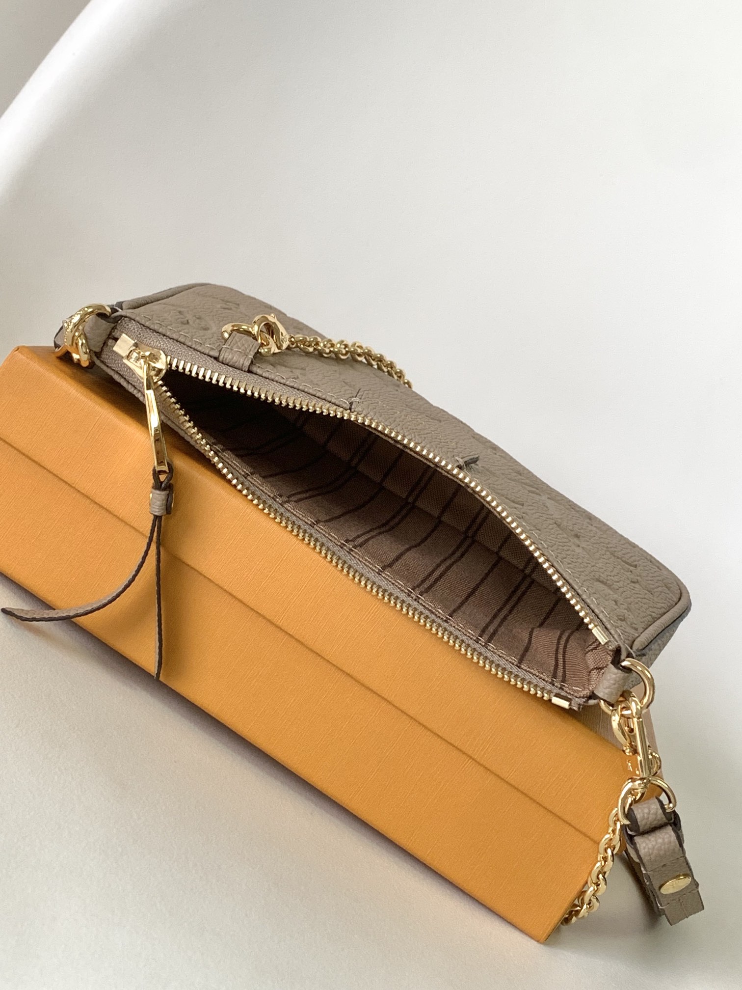 065ef7ada685b3207832d1126d6493ba_1720513989_2322.jpg 065ef7ada685b3207832d1126d6493ba_1720513989_2322.jpg