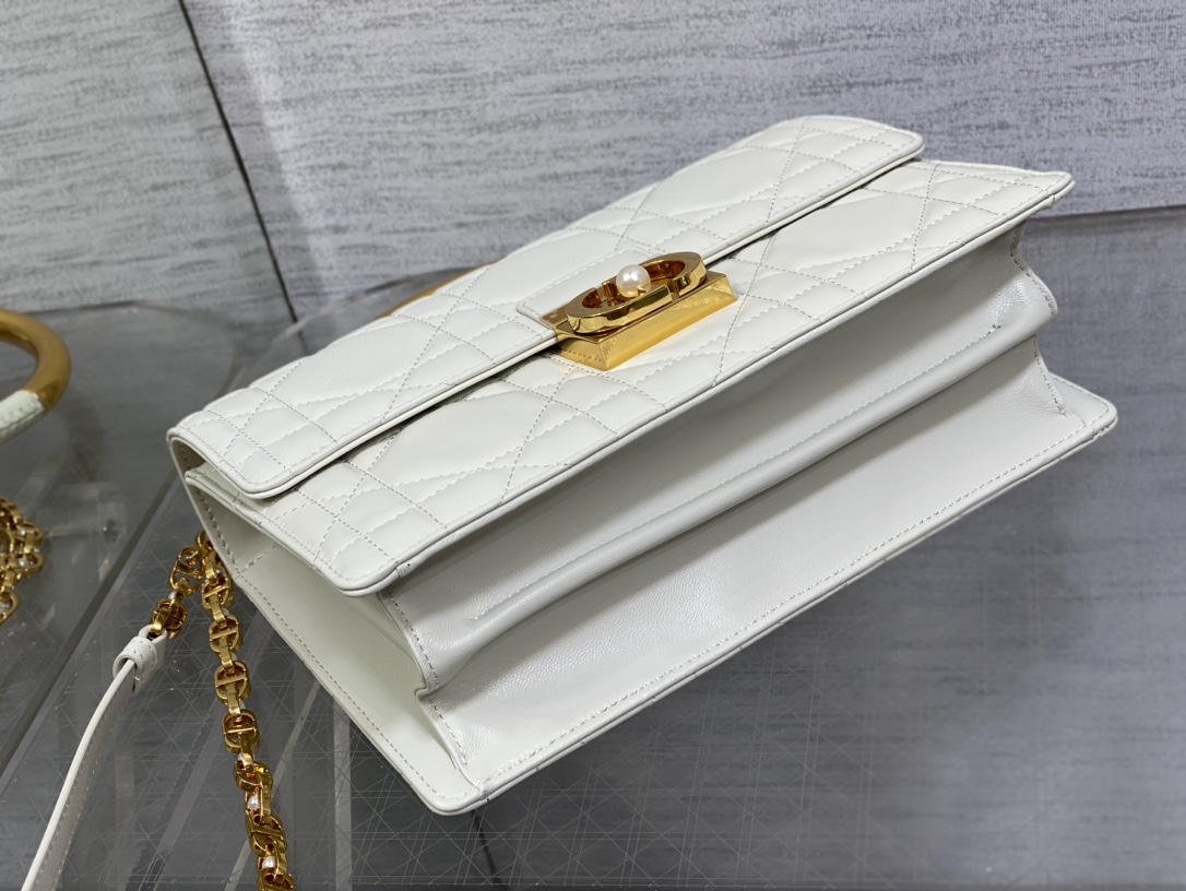 3524359b1989a744559abd57eb3fdd51_1720602635_1067.jpg 3524359b1989a744559abd57eb3fdd51_1720602635_1067_1720602672.jpg