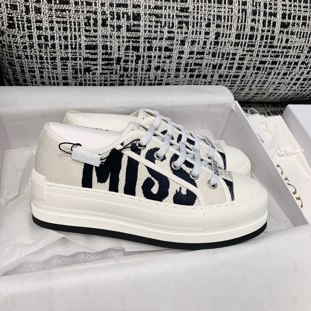 c9a1bb29a15f1816e1d221a2b9774835_1725960993_9681.jpg c9a1bb29a15f1816e1d221a2b9774835_1725960993_9681_1725961069.jpg