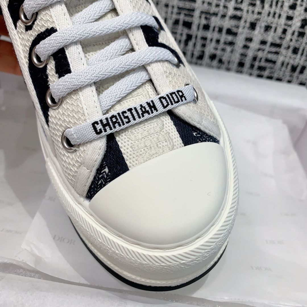 c9a1bb29a15f1816e1d221a2b9774835_1725960994_876.jpg c9a1bb29a15f1816e1d221a2b9774835_1725960994_876_1725961069.jpg