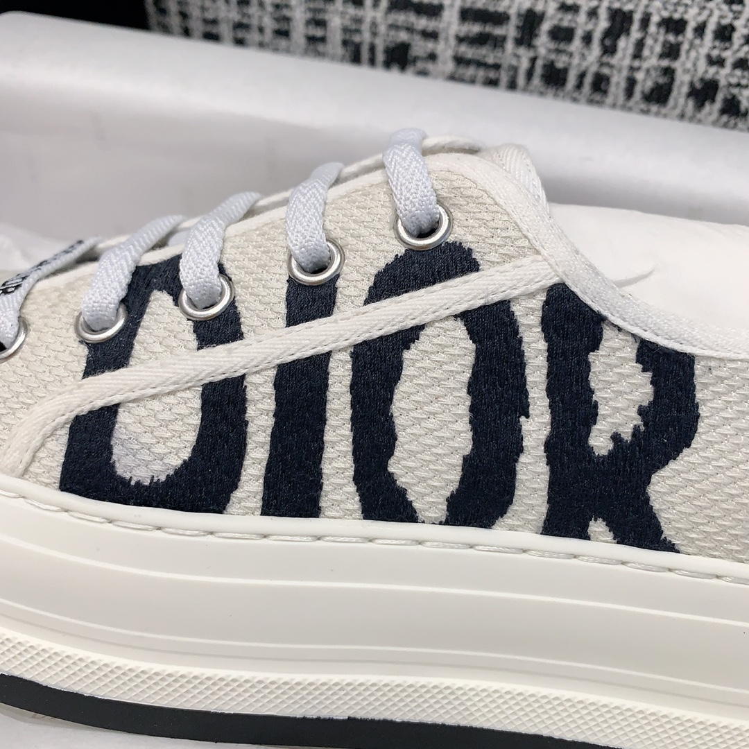 c9a1bb29a15f1816e1d221a2b9774835_1725960995_3736.jpg c9a1bb29a15f1816e1d221a2b9774835_1725960995_3736_1725961069.jpg