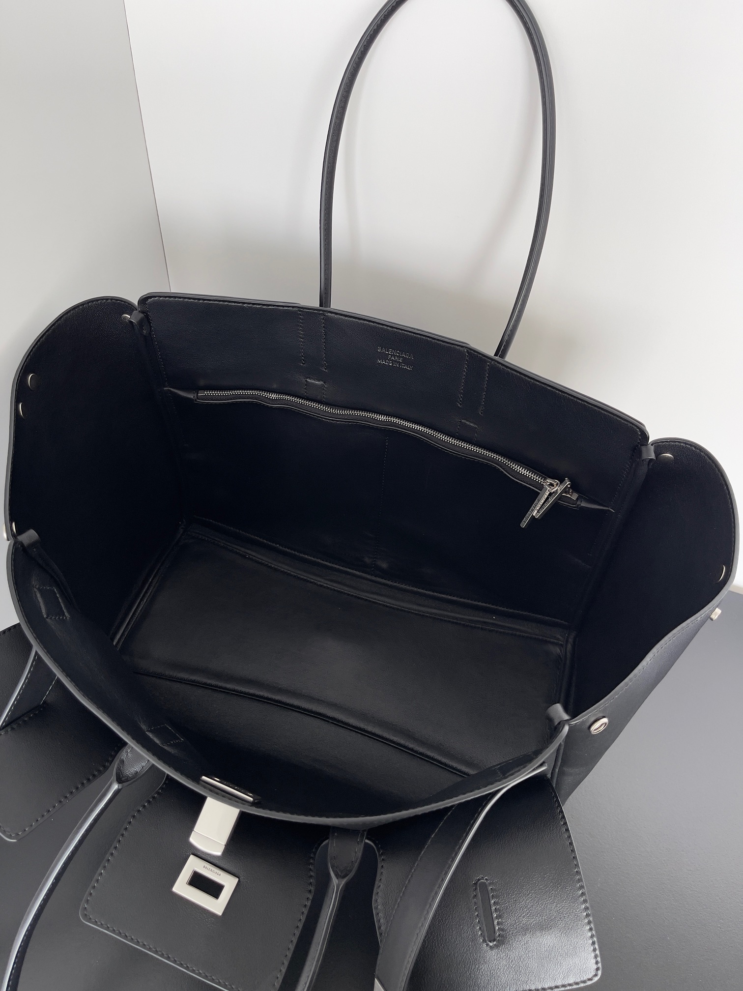 4588d37a9314e4f4e1000cb84bdad679_1728378764_7446.jpg 4588d37a9314e4f4e1000cb84bdad679_1728378764_7446.jpg