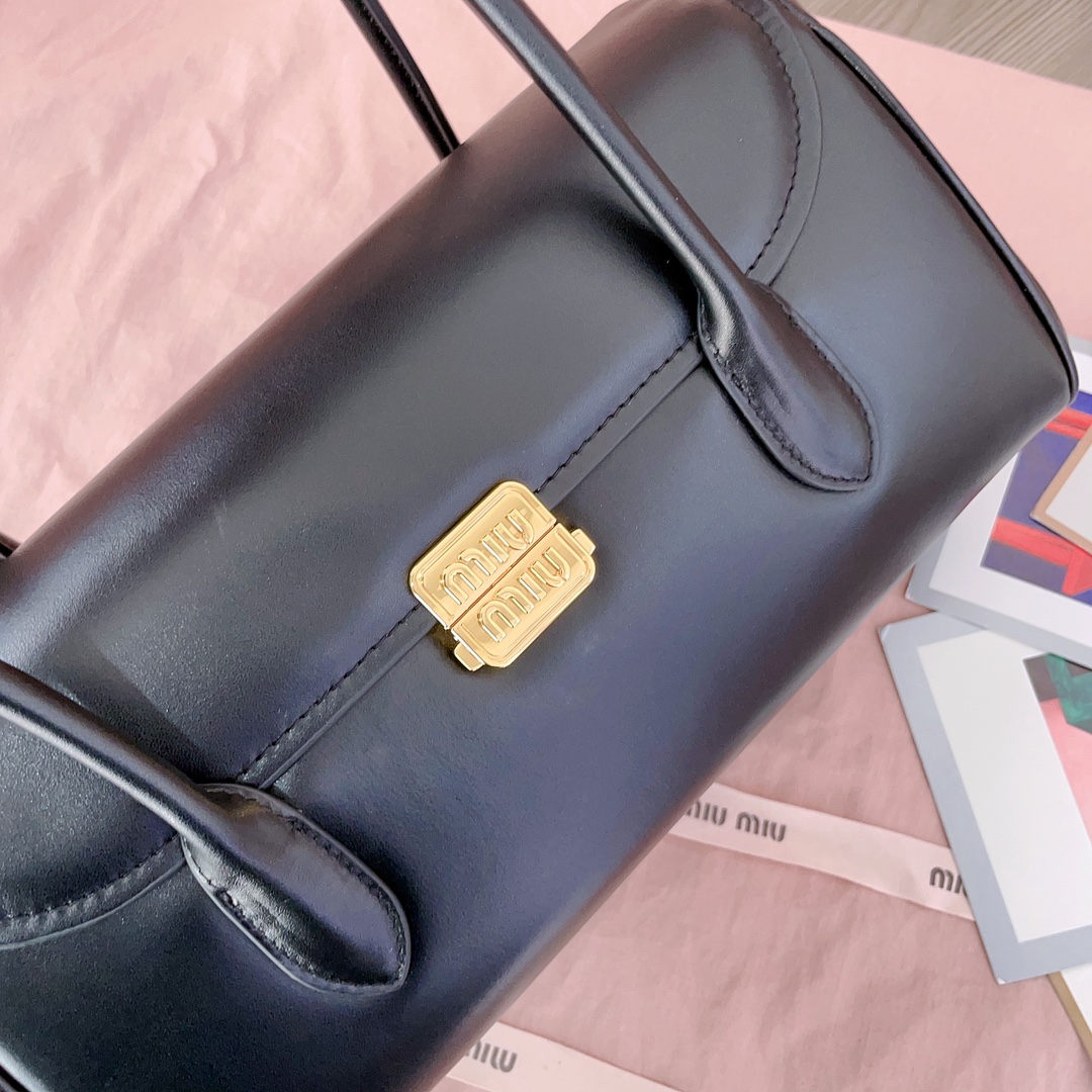 b7dac5b17d5cffd1d2d10887b7d94f31_1731064081_2751.jpg b7dac5b17d5cffd1d2d10887b7d94f31_1731064081_2751_1731064094.jpg