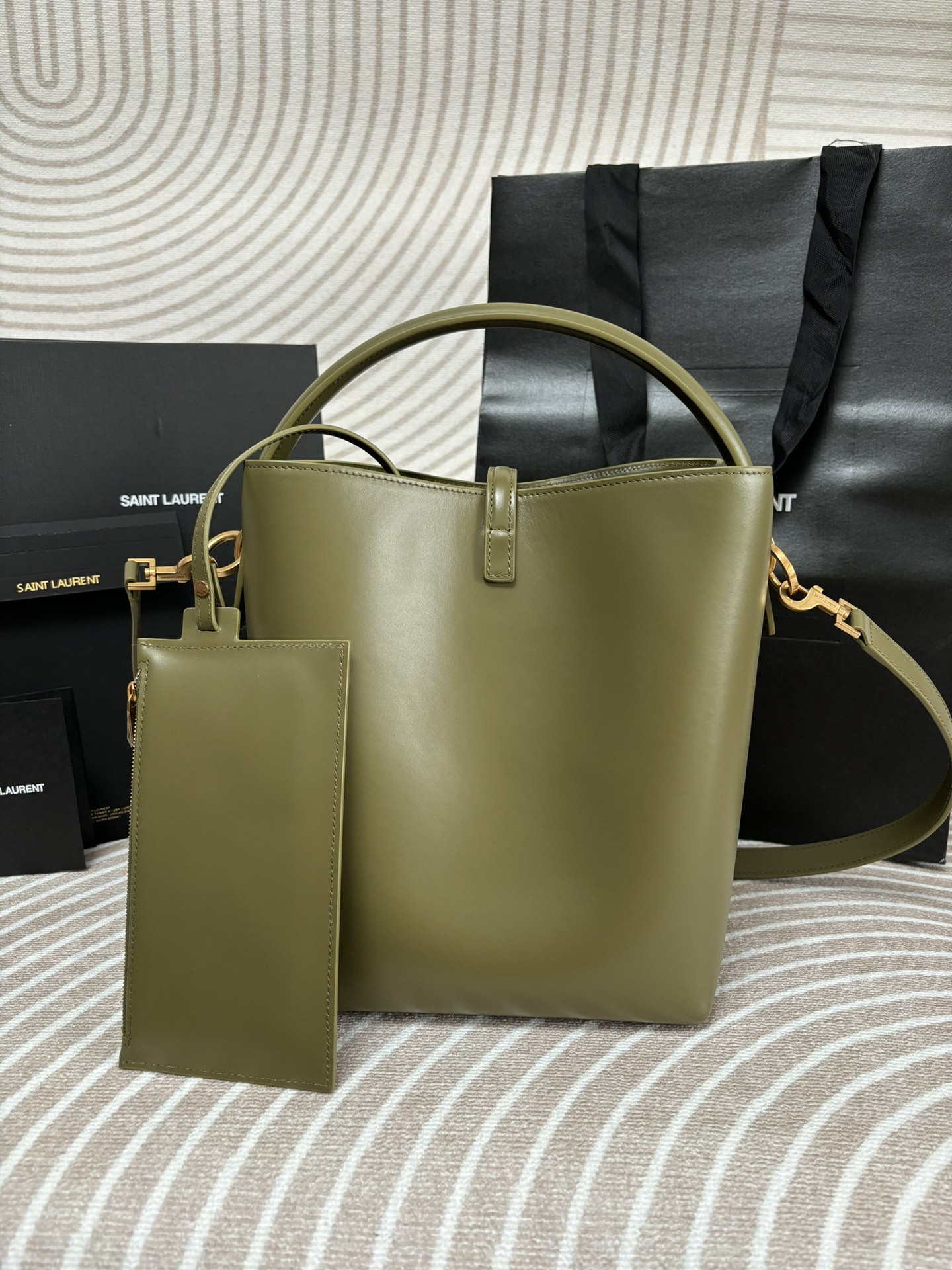 f2d4e0a7b3d9c0e3dde75840dfad0a64_1731334713_1194.jpg f2d4e0a7b3d9c0e3dde75840dfad0a64_1731334713_1194_1731334746.jpg