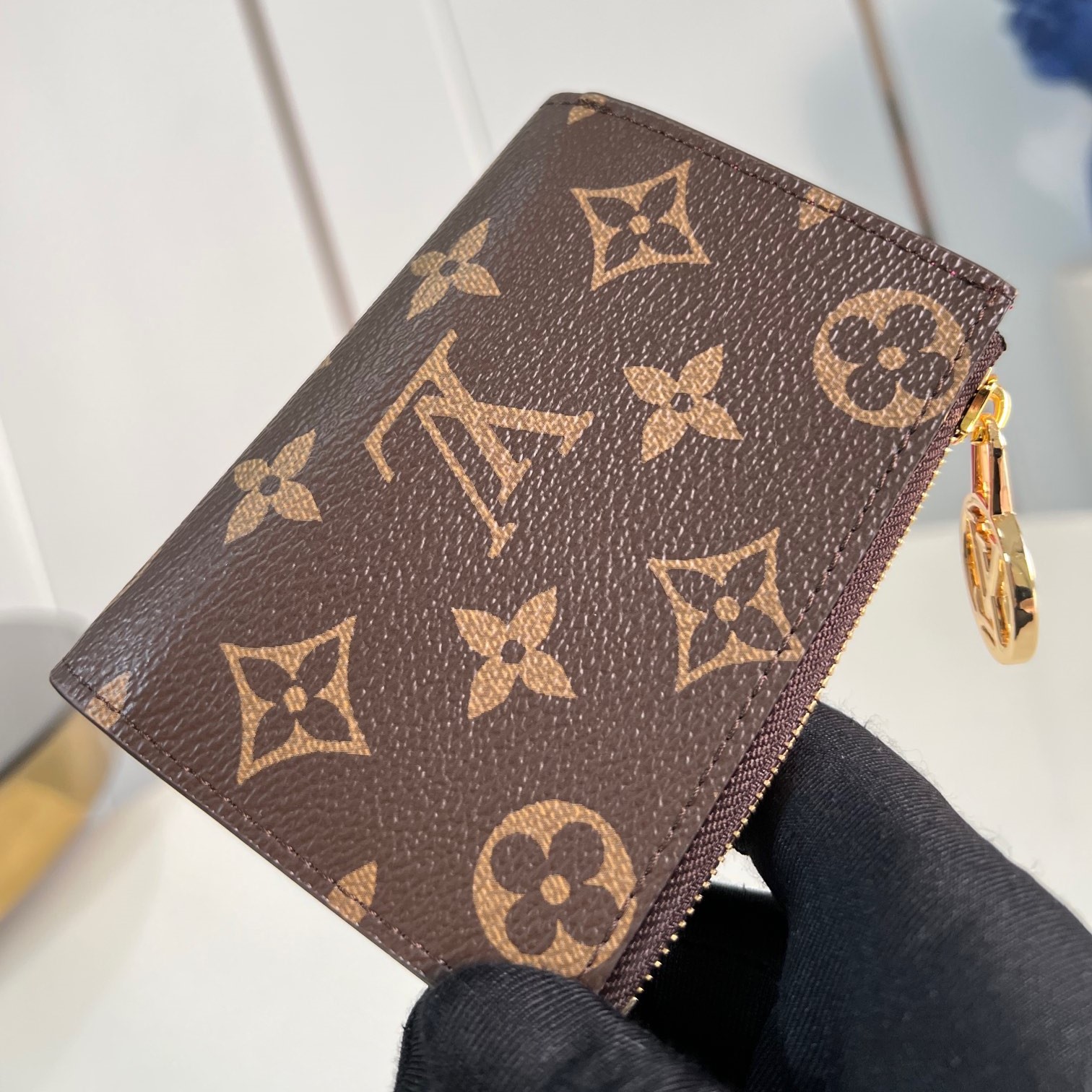 루이비통 지갑 여성 리사 윌릿