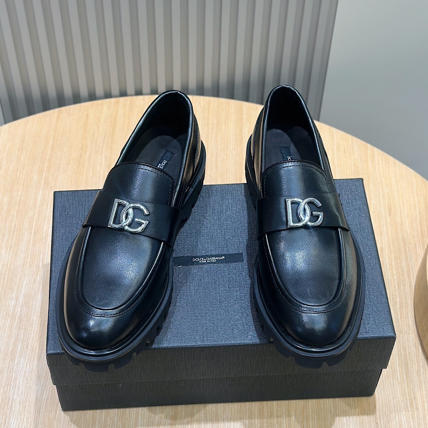 돌체앤가바나 로퍼 구두 남성