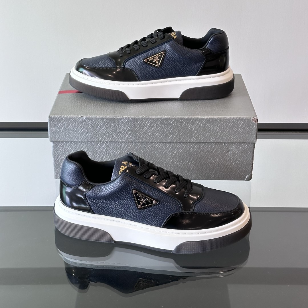 프라다 스니커즈 남성