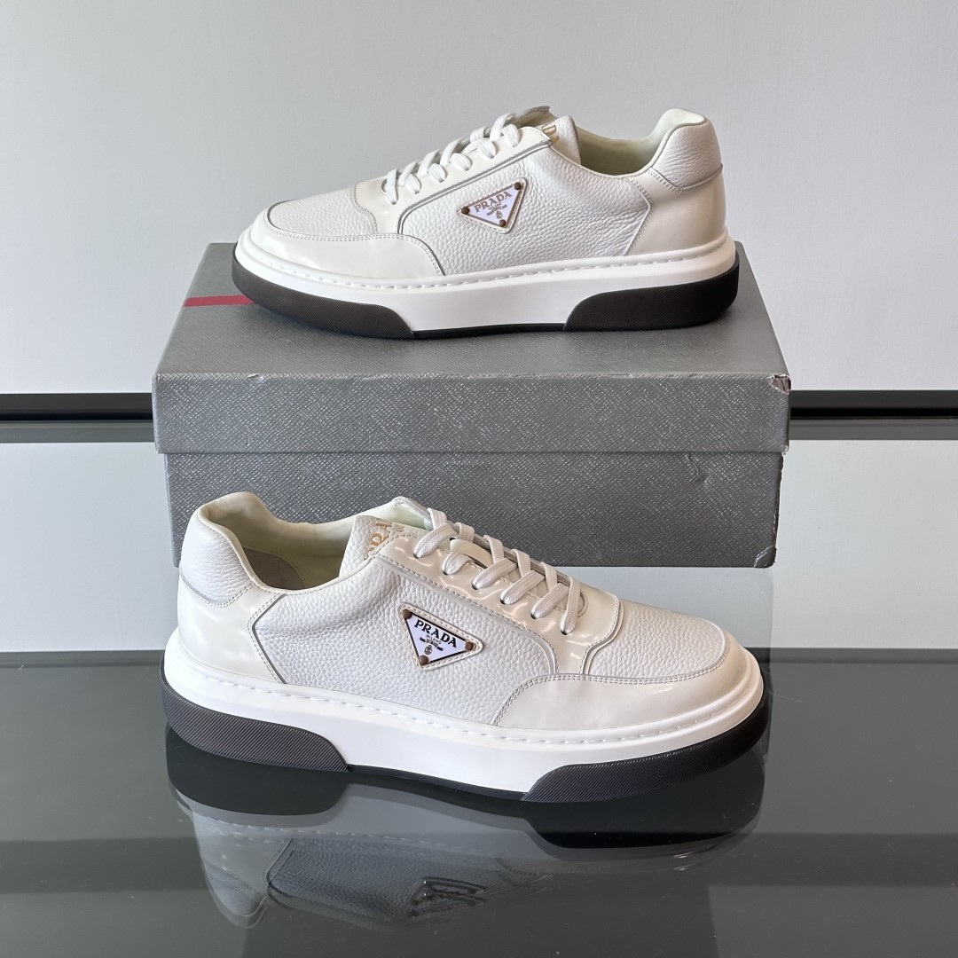 프라다 스니커즈 남성