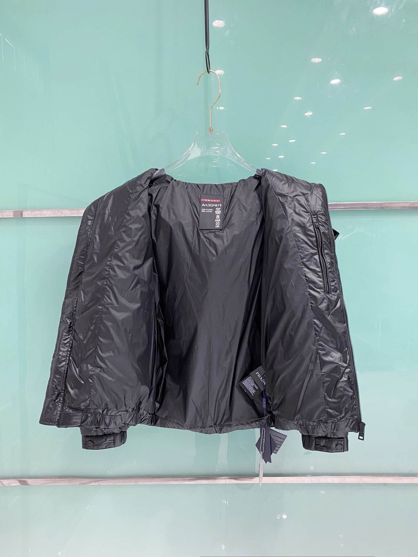 0f4f4ba55a5113e6004176664f3f1842_1765845765_7165.jpg 0f4f4ba55a5113e6004176664f3f1842_1765845765_7165_1765845833.jpg