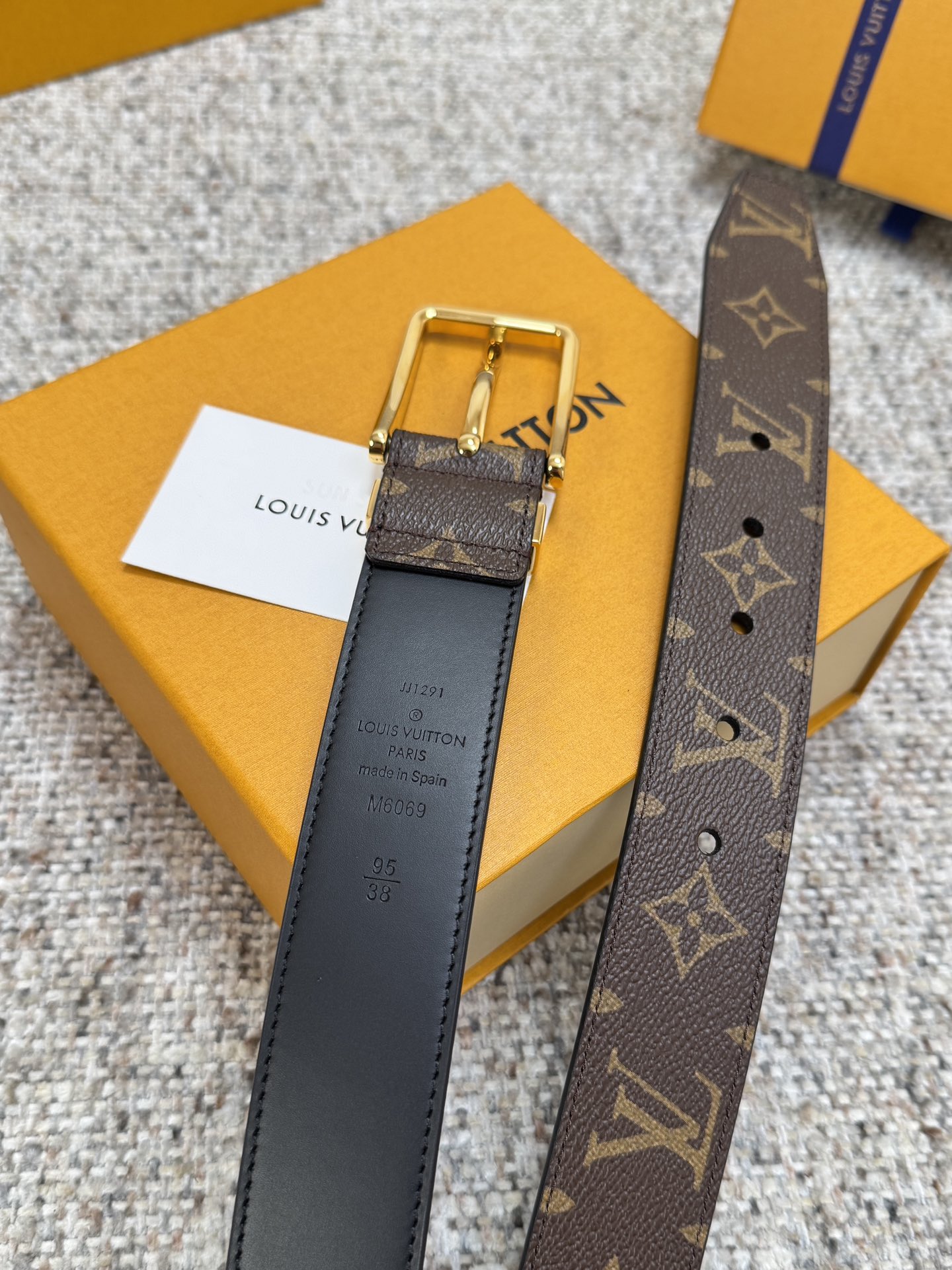 1f95b3908accc34ccab1aa653622cc81_1766128655_7772.jpg 1f95b3908accc34ccab1aa653622cc81_1766128655_7772_1766128684.jpg