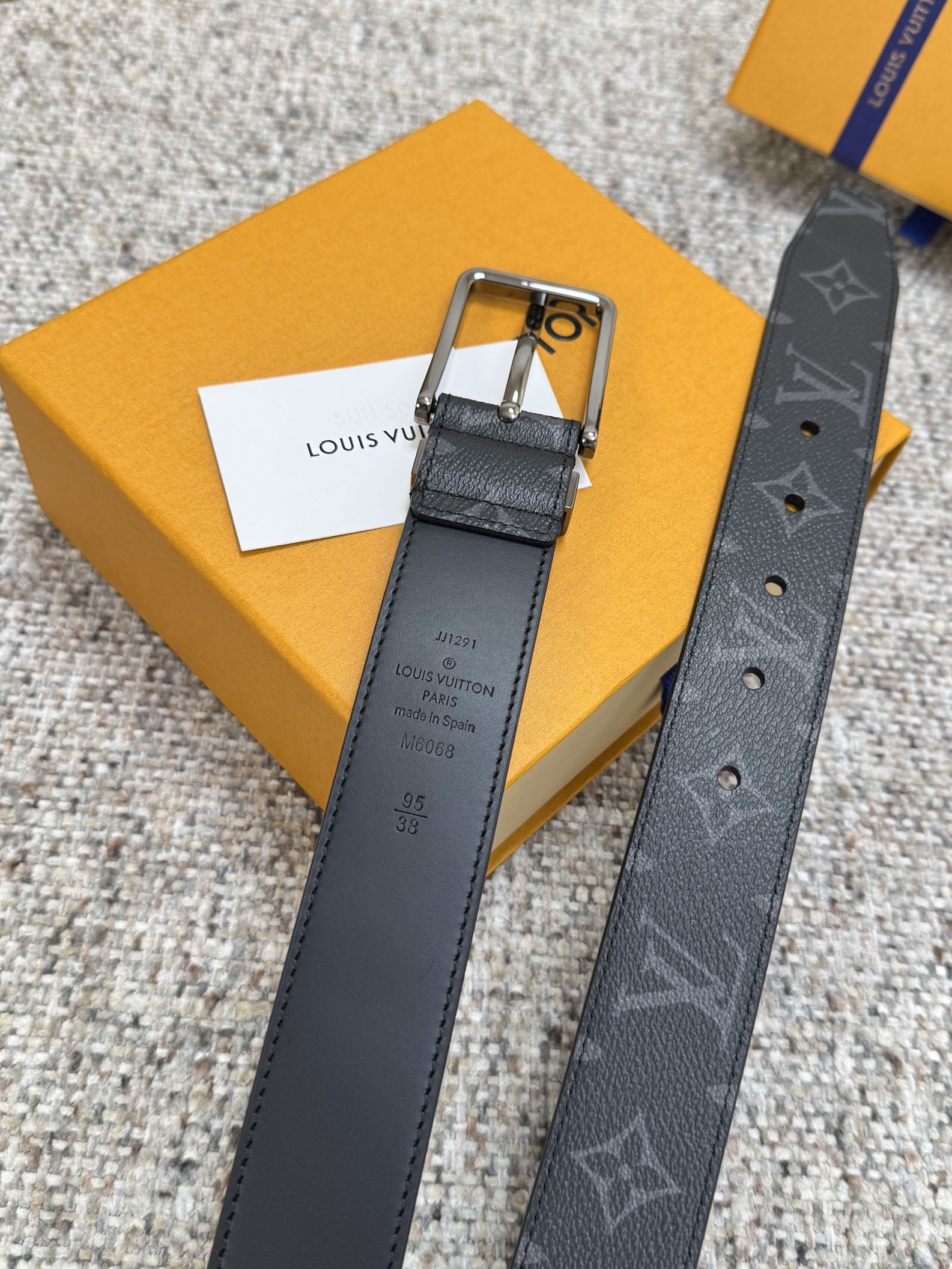 1f95b3908accc34ccab1aa653622cc81_1766128885_9894.jpg 1f95b3908accc34ccab1aa653622cc81_1766128885_9894_1766128908.jpg